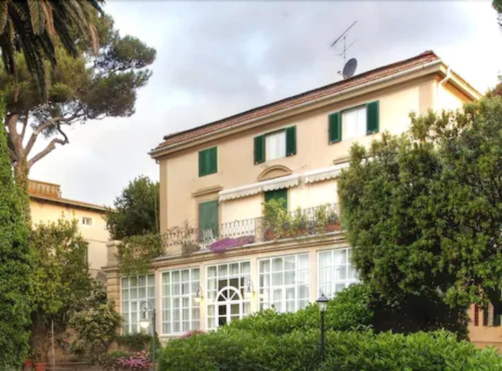 Hotel Atlantico Castiglioncello Εξωτερικό φωτογραφία